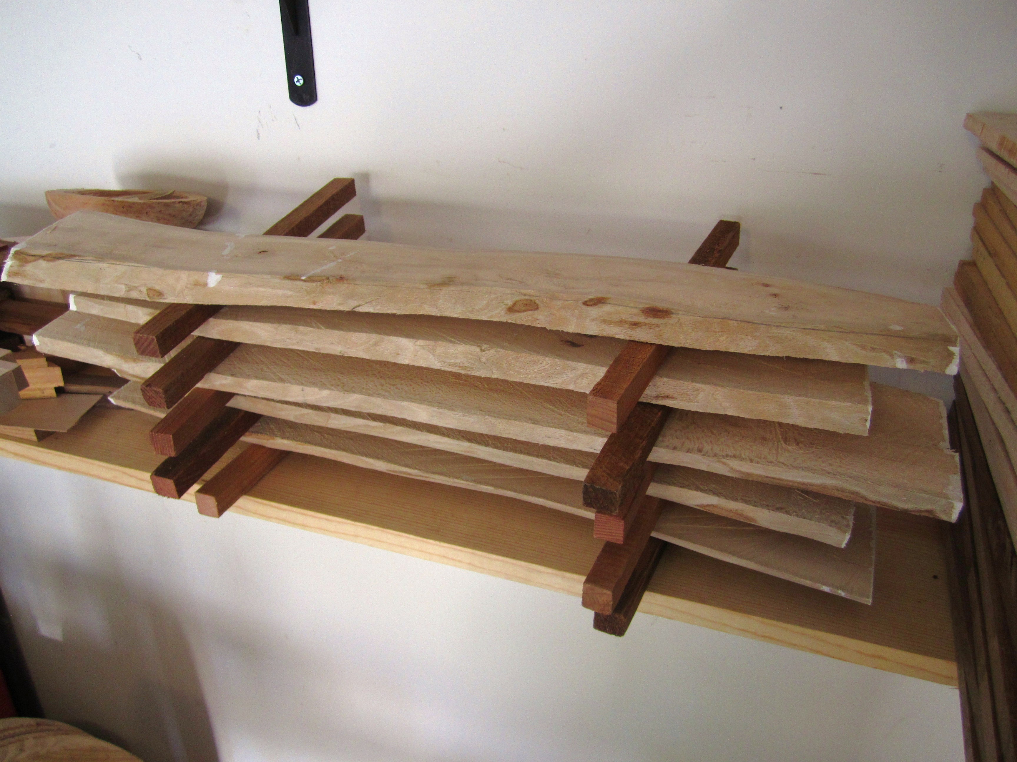 Neighbourhood lumber: resawing a small log T r i a l &amp; E ...